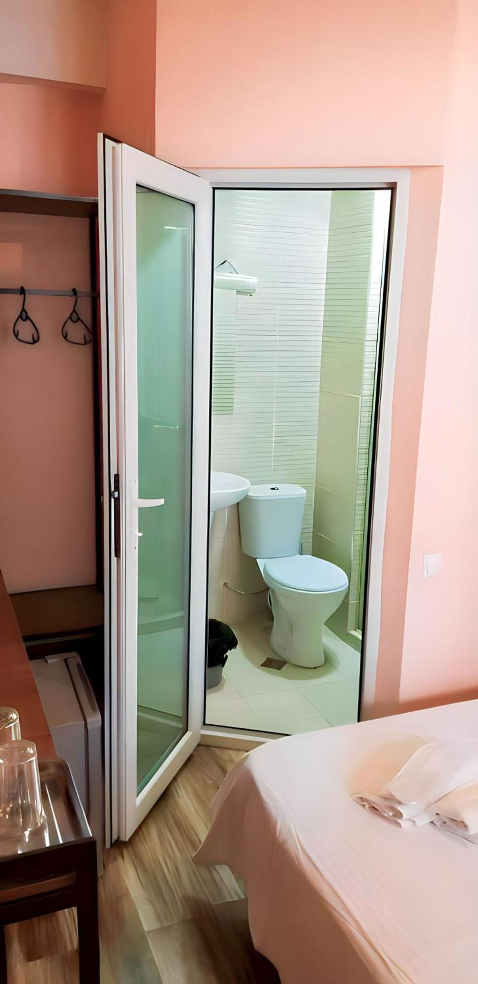 Diuma Hotel Тбилиси Экстерьер фото