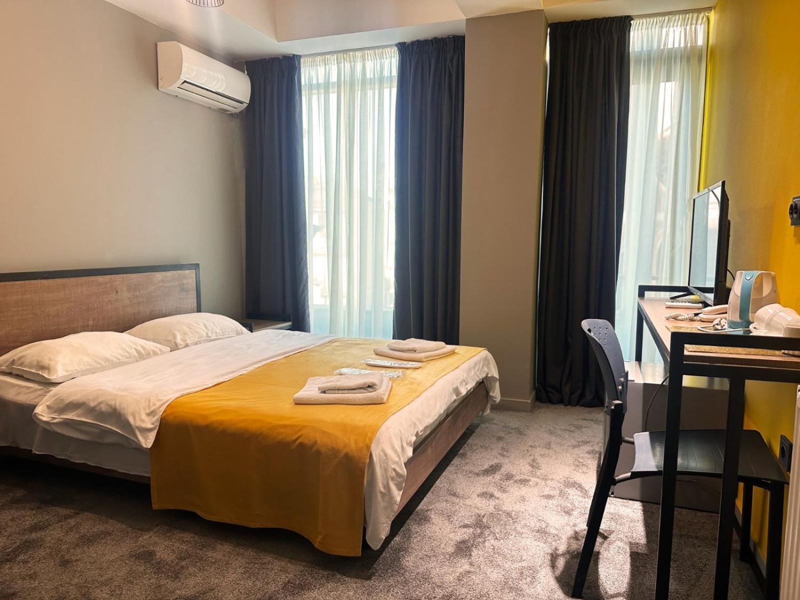 Diuma Hotel Тбилиси Экстерьер фото