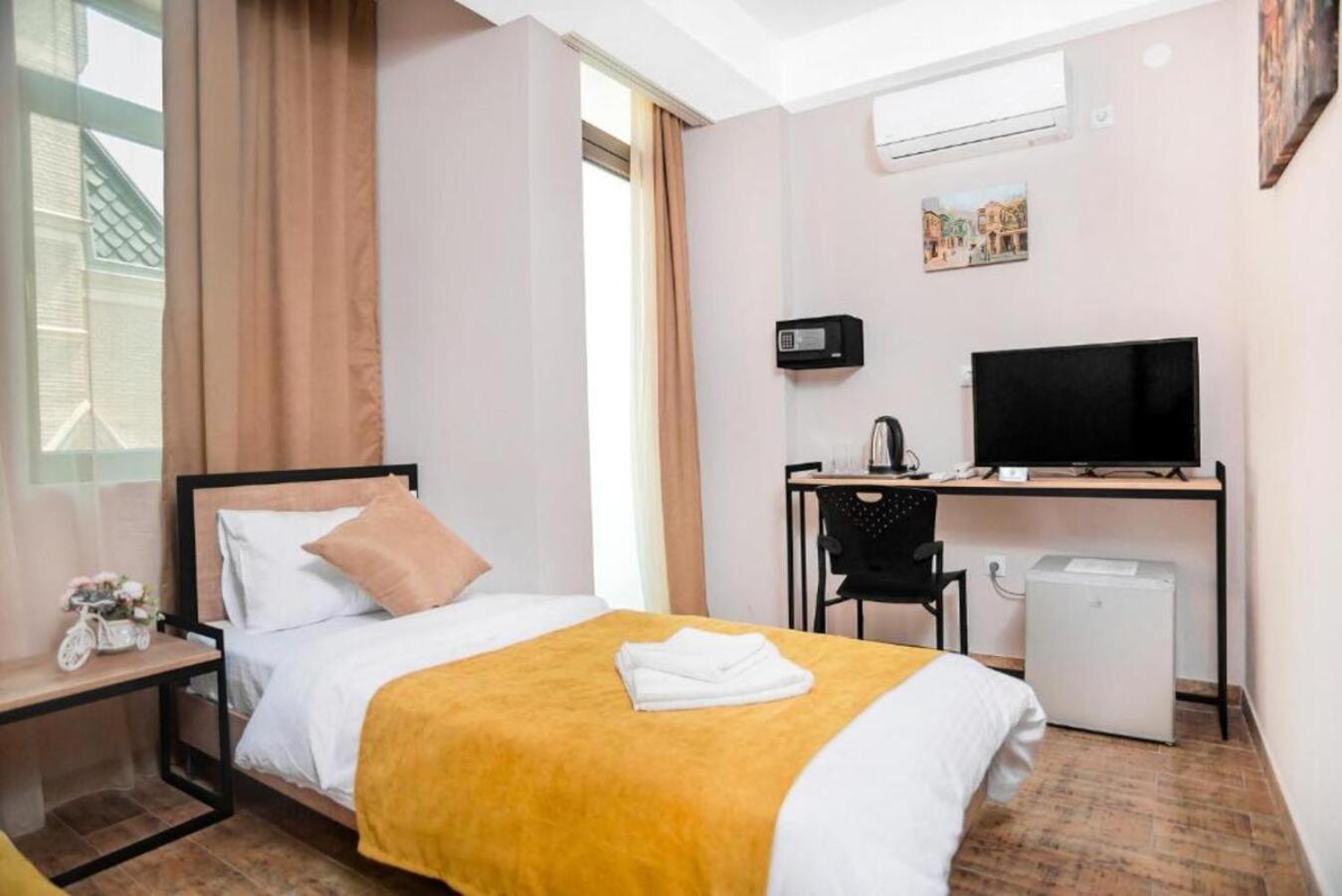 Diuma Hotel Тбилиси Экстерьер фото